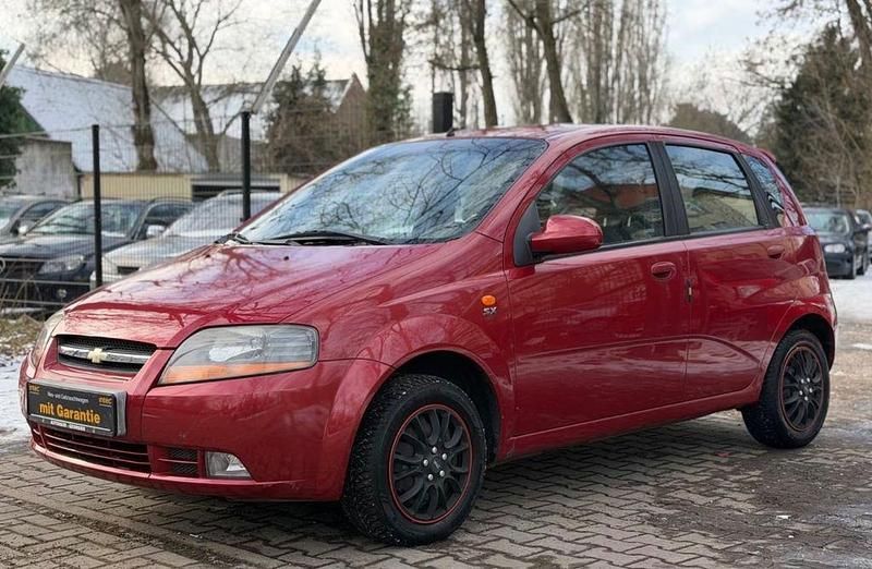 Gebraucht Chevrolet Kalos 94 PS (69 kW) 2005 Rot Limousine