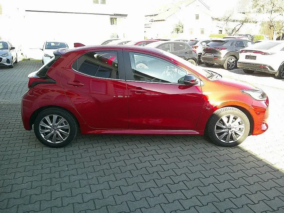 Gebraucht Mazda 2 116 PS (85 kW) 2023 Rot Kleinwagen