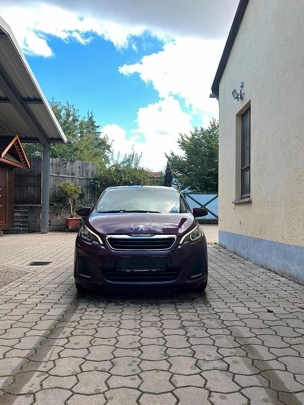Gebraucht Peugeot 108 70 PS (51 kW) 2014 Violet Kleinwagen