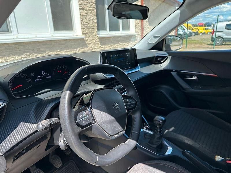 Gebraucht Peugeot 2008 Active 110 PS (80 kW) 2022 SUV