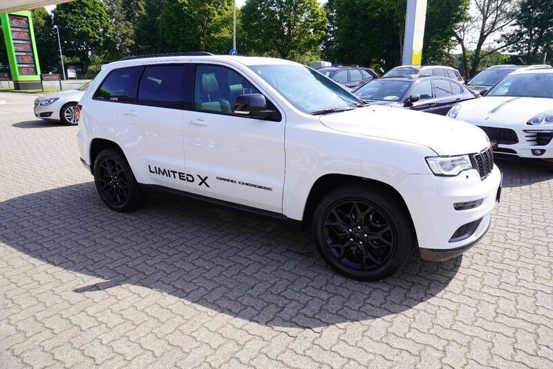 Weiß Gebraucht 2020 Jeep Grand Cherokee Limited SUV | 33.999 € (Fairer Preis) - Bild 1/4