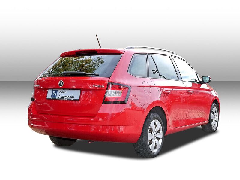 Gebraucht Skoda Fabia Ambition 90 PS (66 kW) 2017 Corridarot Kleinwagen