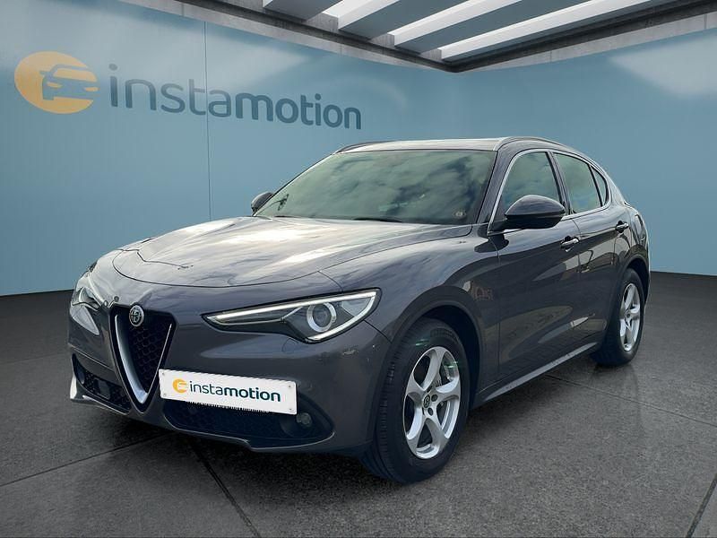 Grau Gebraucht 2019 Alfa Romeo Stelvio SUV | 22.449 € (Superpreis) - Bild 1/4