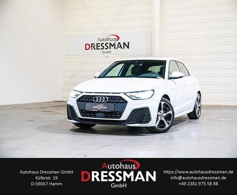 Gletscherweiß metallic Gebraucht 2020 Audi A1 S-Line Kleinwagen | 22.470 € (Guter Preis) - Bild 1/4