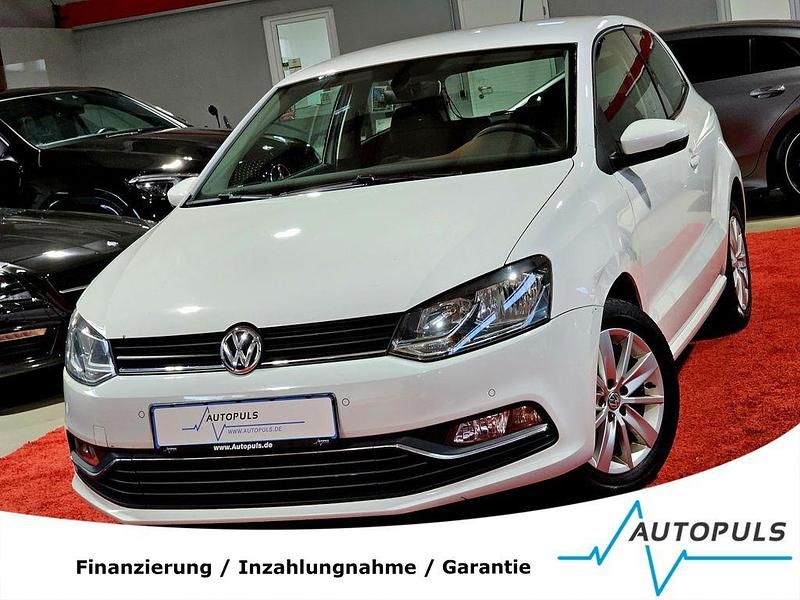 Pure white Gebraucht 2014 VW Polo Comfortline Kleinwagen | 4.899 € (Guter Preis) - Bild 1/3