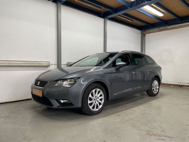 Grau Gebraucht 2016 Seat Leon ST Style Kombi | 10.999 € (Etwas zu teuer) - Bild 1/4