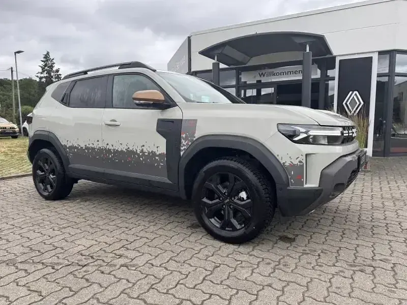 Neu Dacia Duster Extreme 154 PS (113 kW) 2026 Sandstonebeige SUV