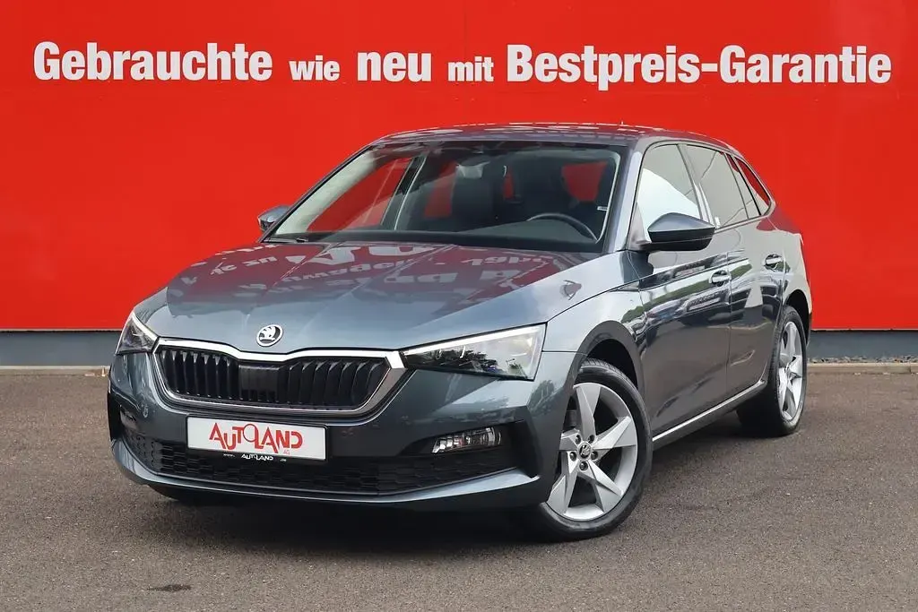 Gebraucht Skoda Scala Style 150 PS (110 kW) 2020 Grau Kleinwagen