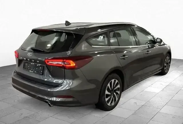 Gebraucht Ford Focus Cool & Connect 150 PS (110 kW) 2020 Grau Limousine
