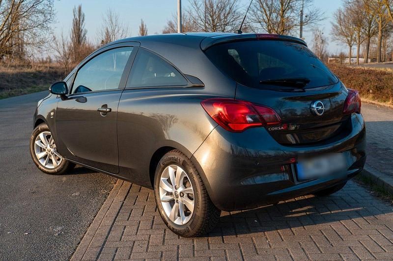 Gebraucht Opel Corsa 90 PS (66 kW) 2016 Grau Kleinwagen