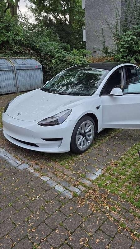 Gebraucht Tesla Model 3 211 kW (287 PS) 2022 Weiß Limousine