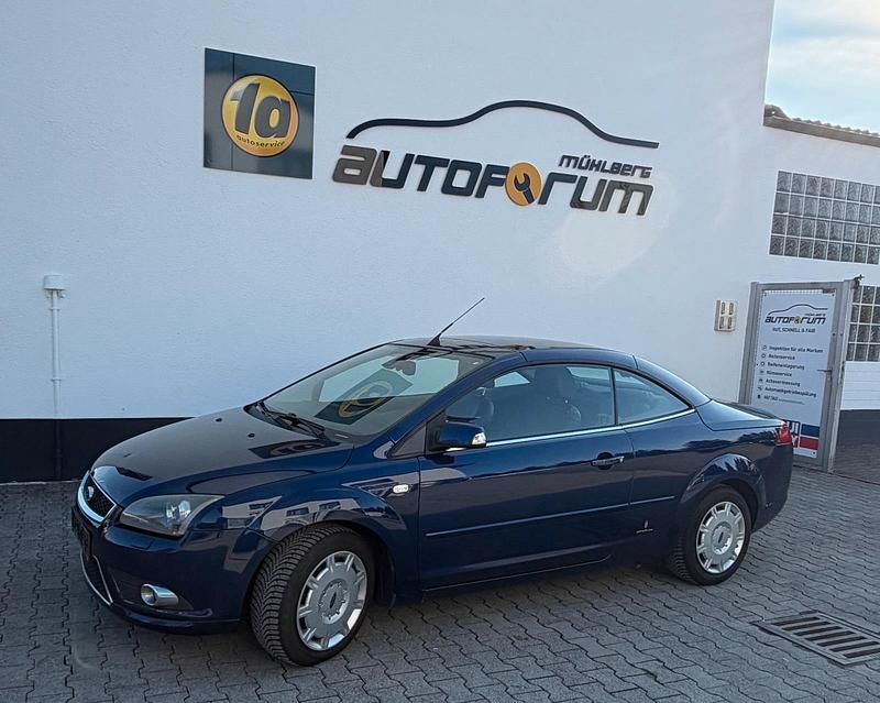 Gebraucht Ford Focus Cabriolet 145 PS (106 kW) 2008 Blau Cabrio