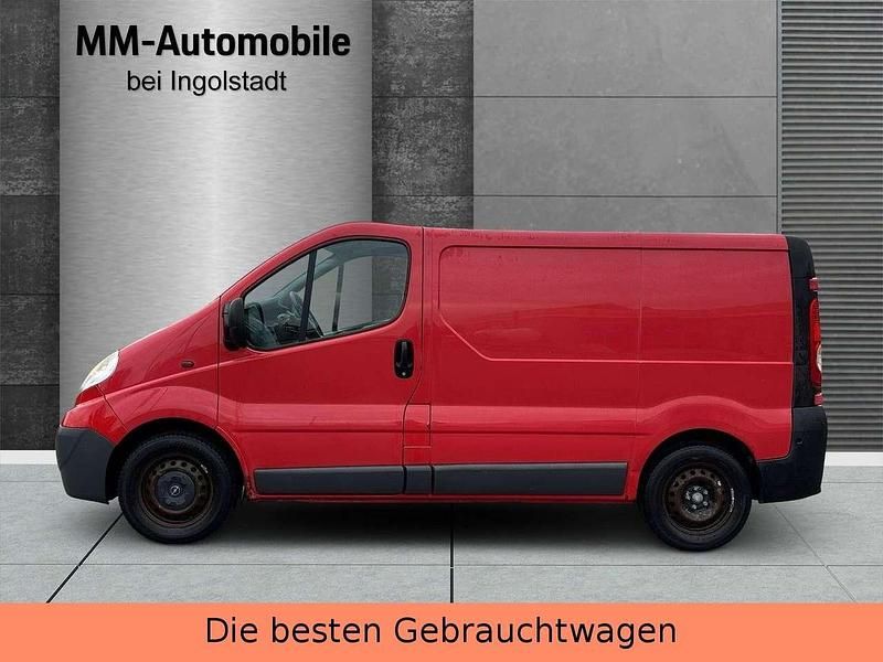Gebraucht Opel Vivaro 114 PS (83 kW) 2008 Rot Van / Kleinbus