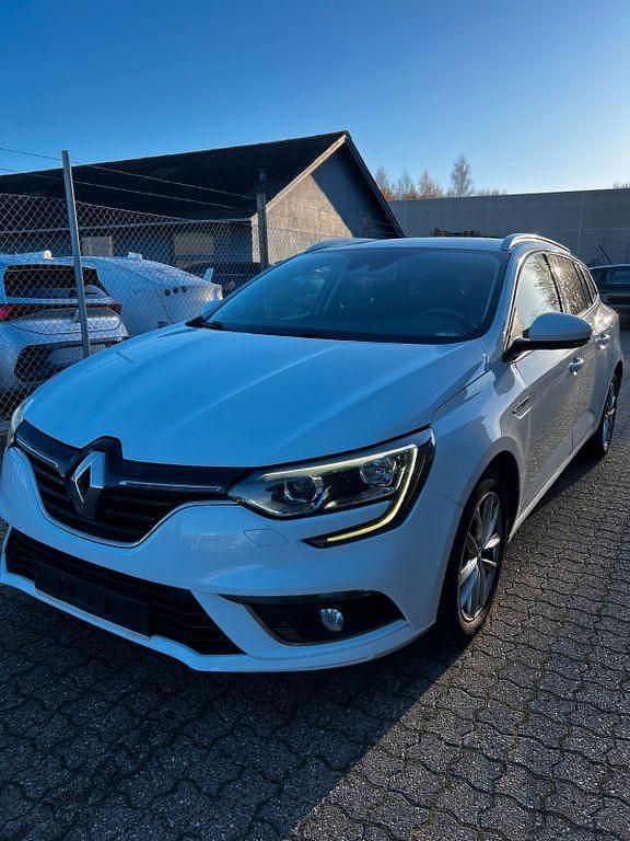 Gebraucht Renault Mégane IV 110 PS (80 kW) 2018 Weiß Limousine