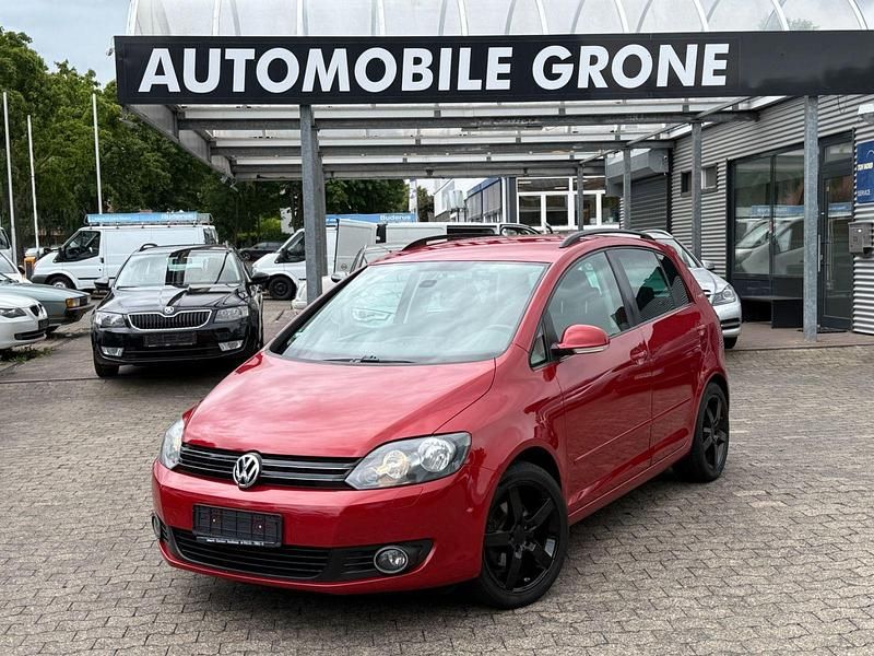 Rot Gebraucht 2011 VW Golf Plus Team Van / Kleinbus | 3.600 € (Fairer Preis) - Bild 1/4