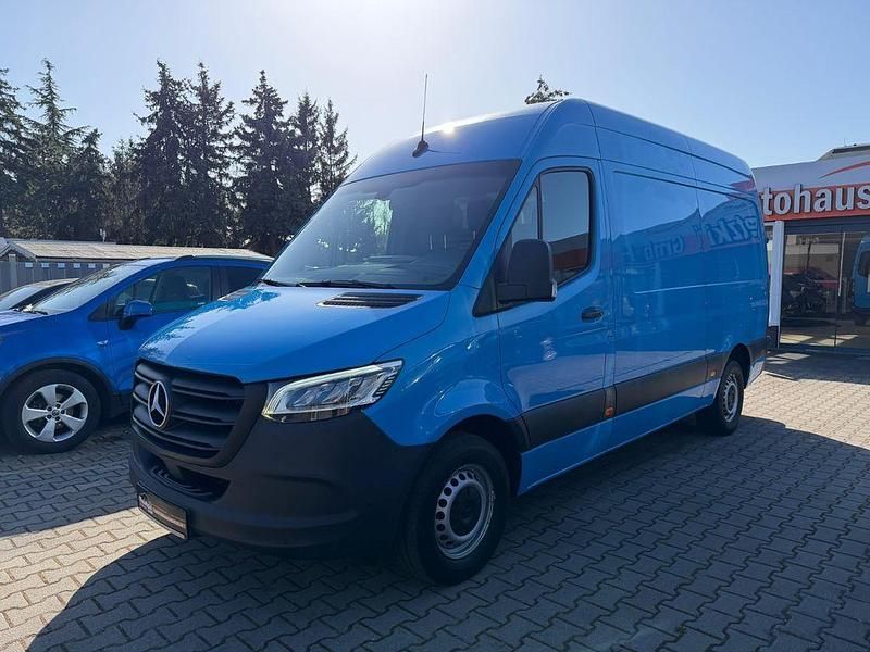 Gebraucht Mercedes Sprinter 170 PS (125 kW) 2022 Blau Van