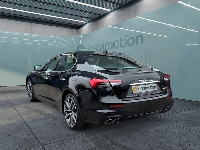 Gebraucht Maserati Ghibli 330 PS (242 kW) 2021 Schwarz Coupé