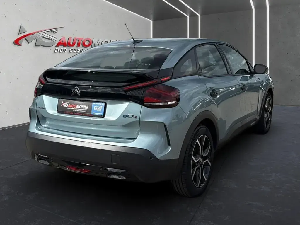 Gebraucht Citroën e-C4 Feel 100 kW (136 PS) 2023 Blau SUV