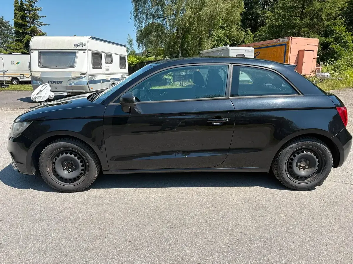 Gebraucht Audi A1 Attraction 86 PS (63 kW) 2012 Kleinwagen