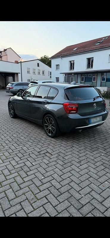 Gebraucht BMW 120 184 PS (135 kW) 2012 Silber Kleinwagen