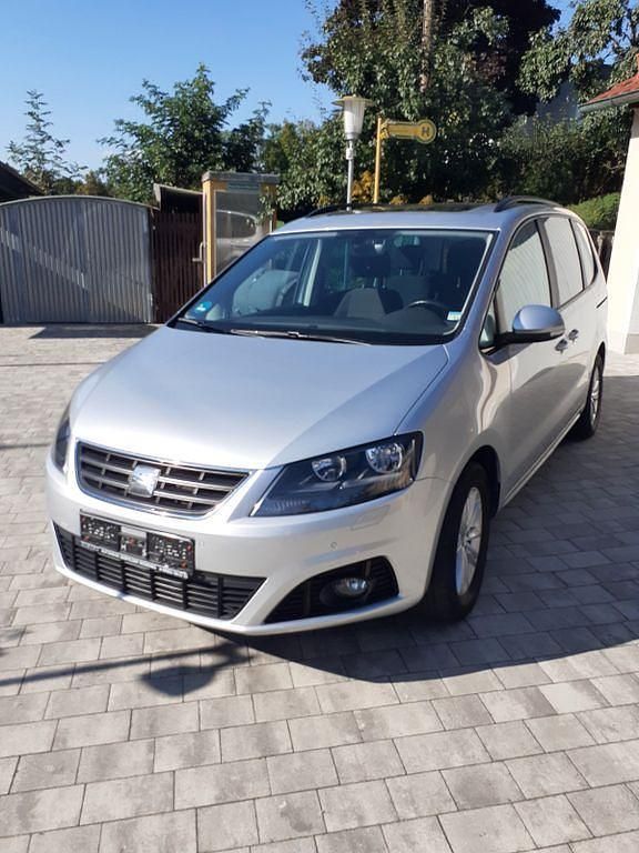 Silber Gebraucht 2015 Seat Alhambra Style Van / Kleinbus | 16.500 € (Superpreis) - Bild 1/4