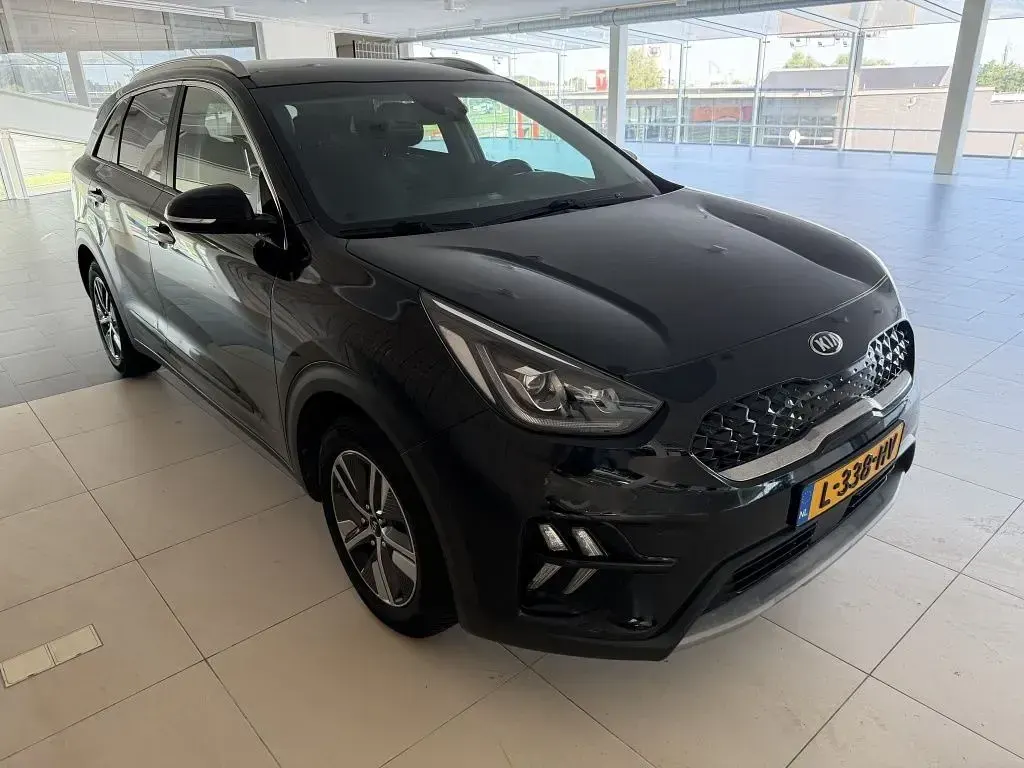 Gebraucht Kia Niro 105 PS (77 kW) 2021 Schwarz SUV