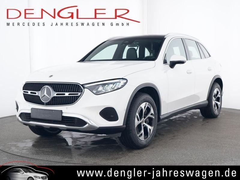 Weiß Gebraucht 2024 Mercedes GLC300e SUV | 57.890 € (Guter Preis) - Bild 1/4