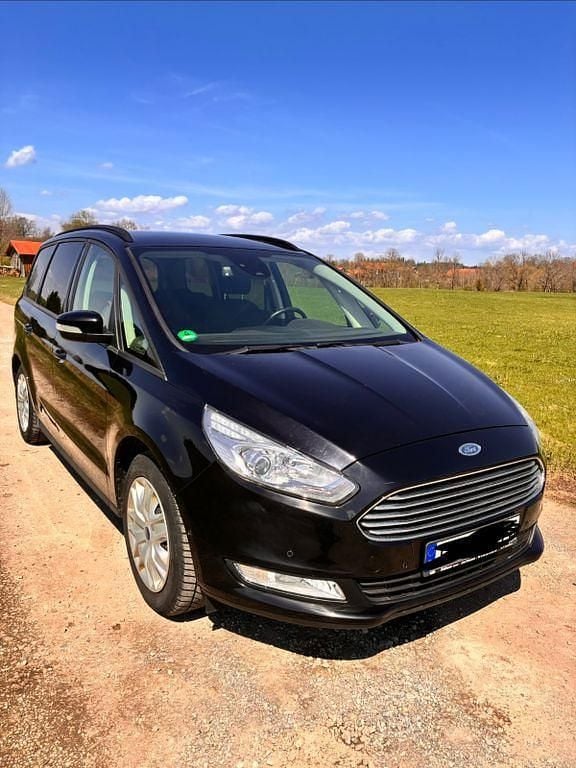 Gebraucht Ford Galaxy Titanium 165 PS (121 kW) 2019 Schwarz Van / Kleinbus