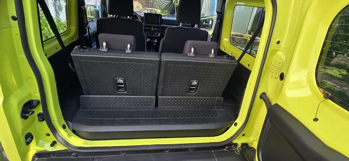 Gebraucht Suzuki Jimny 102 PS (75 kW) 2020 Gelb SUV