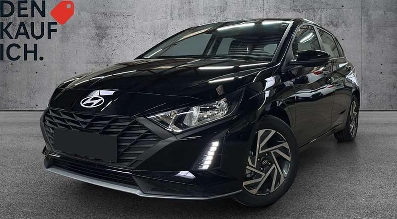 Mangrove green pearl Neu 2025 Hyundai i20 Select Kleinwagen | 16.899 € (Guter Preis) - Bild 1/4