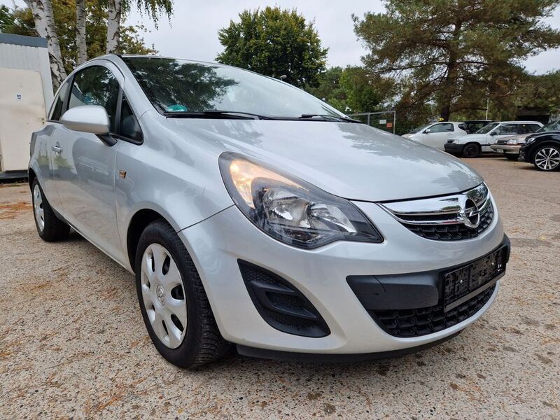 Gebraucht Opel Corsa Edition 86 PS (63 kW) 2014 Silber Kleinwagen