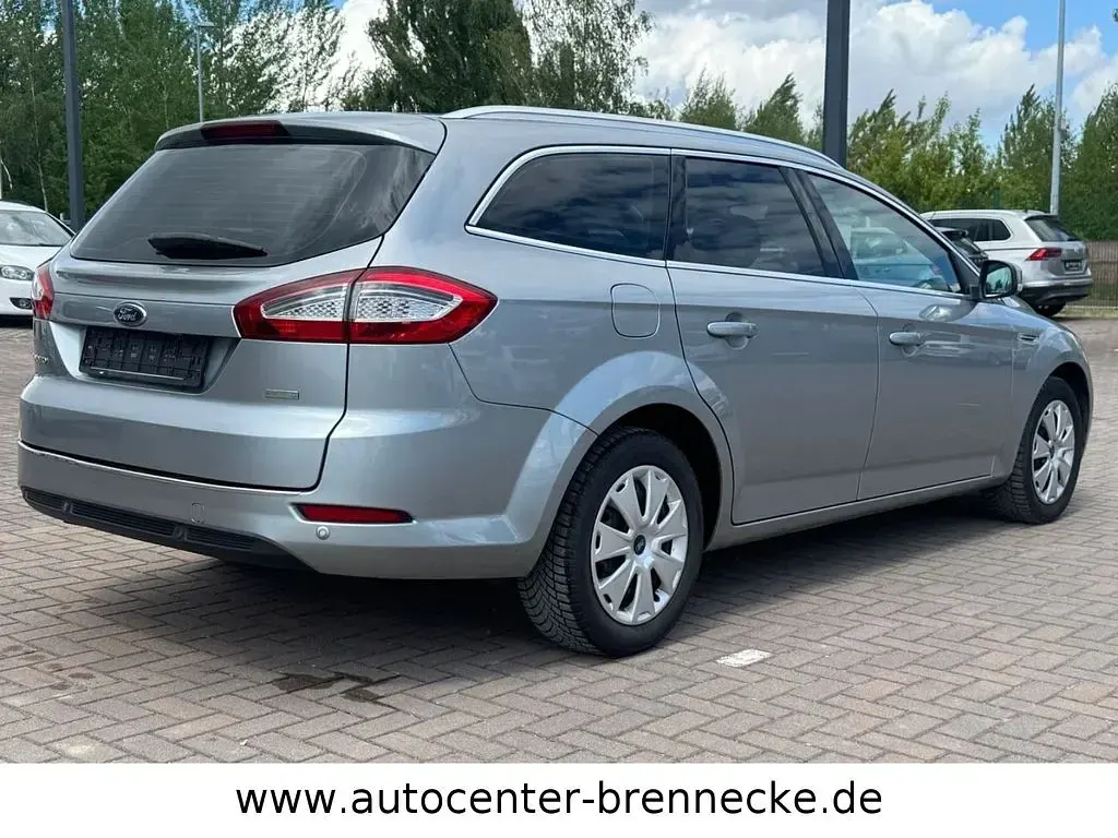 Gebraucht Ford Mondeo Business Edition 160 PS (117 kW) 2013 Grau Limousine