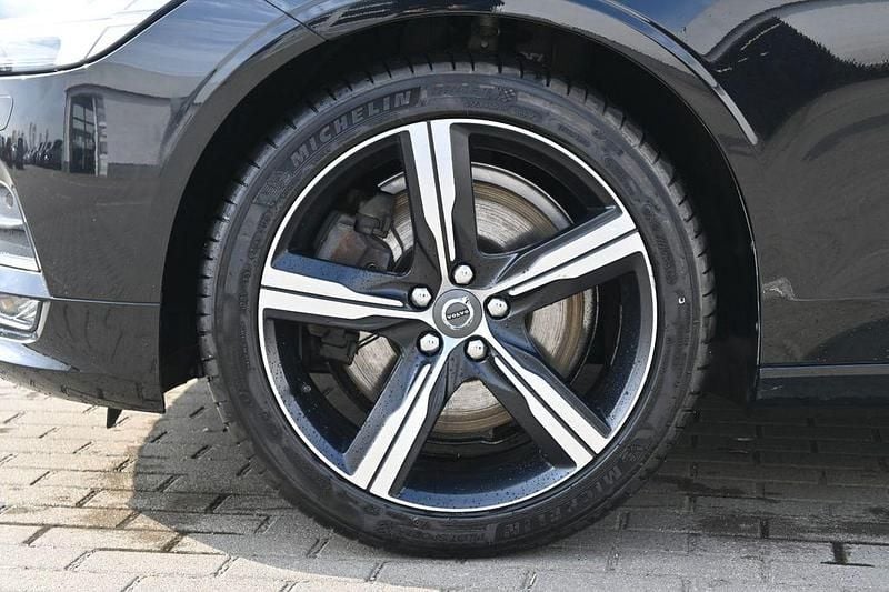 Gebraucht Volvo S90 292 PS (214 kW) 2017 Schwarz Limousine