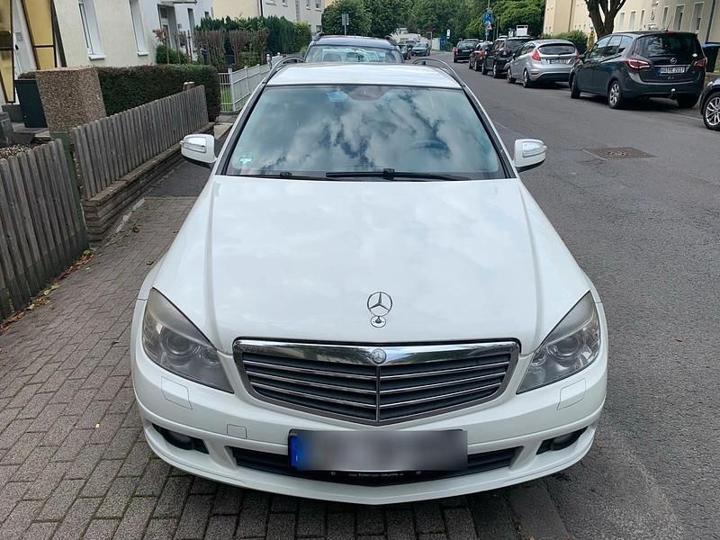 Gebraucht Mercedes C230 204 PS (150 kW) 2008 Weiß Kombi