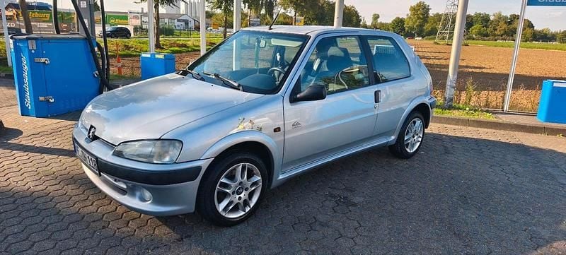 Silber Gebraucht 1998 Peugeot 106 Sport Kleinwagen | 1.100 € (Superpreis) - Bild 1/3
