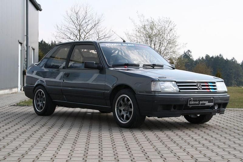 Gebraucht Peugeot 309 GTi 147 PS (108 kW) 1993 Grau Kleinwagen
