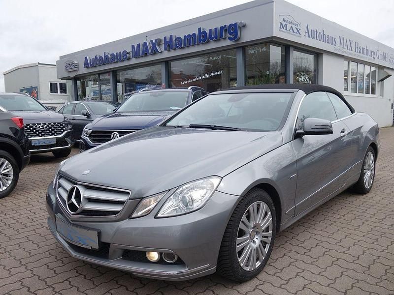 Gebraucht Mercedes E200 184 PS (135 kW) 2010 Silber Cabrio