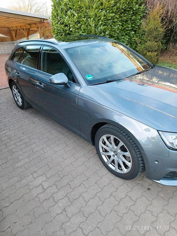 Gebraucht Audi A4 190 PS (139 kW) 2018 Grau Kombi