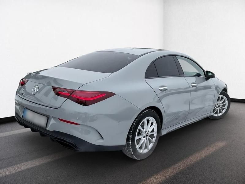Gebraucht Mercedes CLA200 AMG 163 PS (119 kW) 2026 Manufaktur lack manufaktur alpingrau uni Coupé