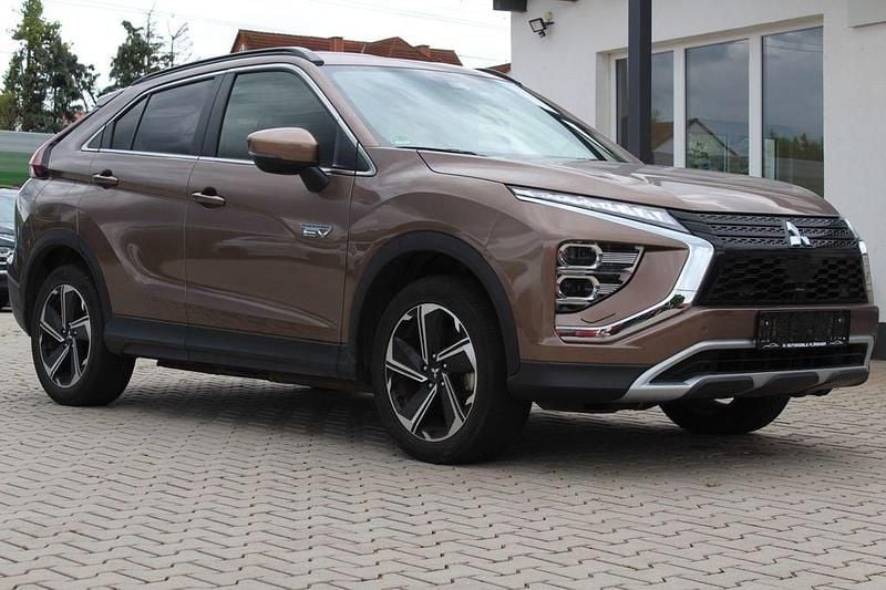 Gebraucht Mitsubishi Eclipse Cross Plus 188 PS (138 kW) 2021 Braun SUV
