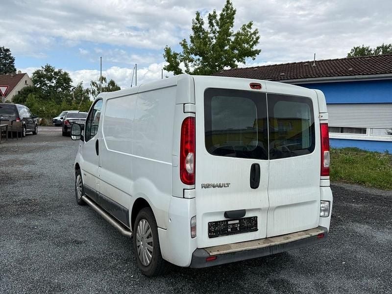 Gebraucht Renault Trafic 114 PS (83 kW) 2009 Van / Kleinbus