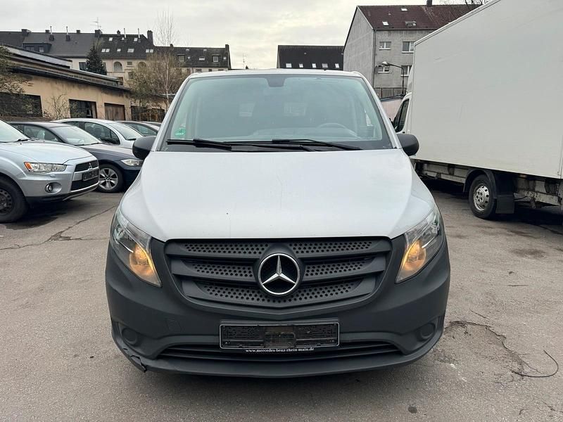 Gebraucht Mercedes Vito 114 PS (83 kW) 2015 Weiß Van