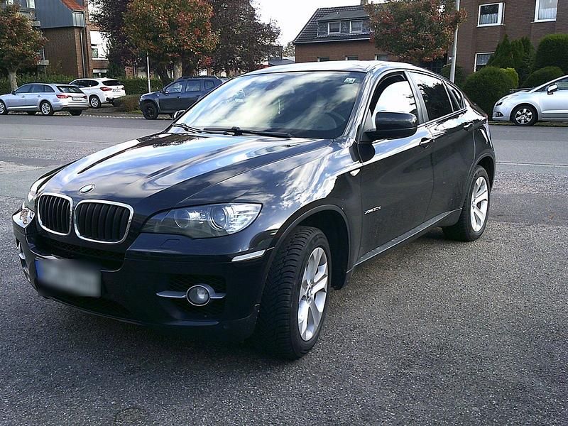 Schwarz Gebraucht 2012 BMW X6 SUV | 14.900 € - Bild 1/4