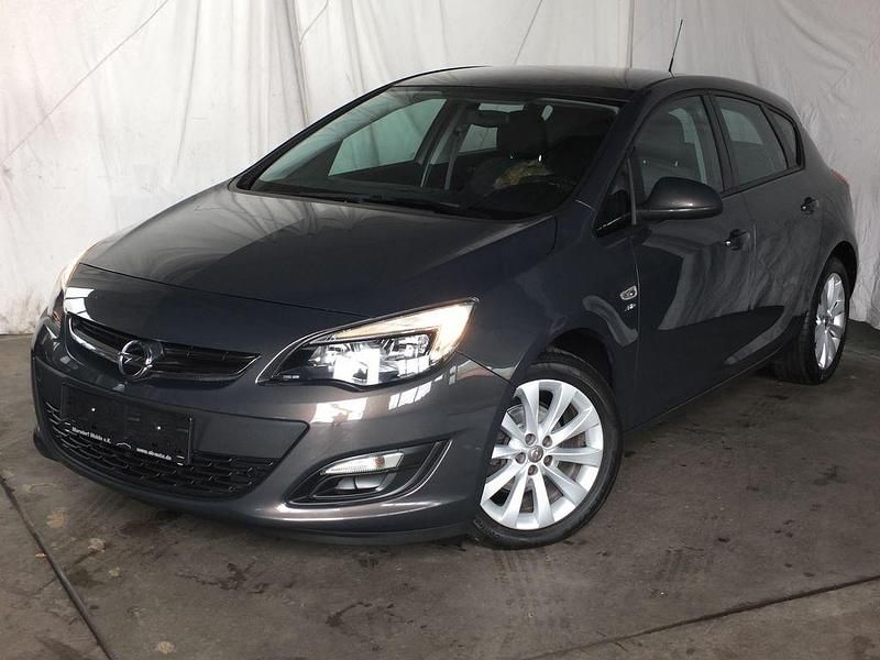 Gebraucht Opel Astra Active 101 PS (74 kW) 2013 Grau Limousine