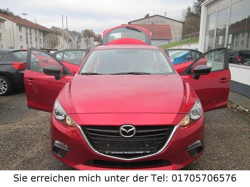 Gebraucht Mazda 3 Prime-Line 101 PS (74 kW) 2016 Rot Limousine