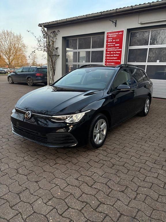 Gebraucht VW Golf VIII 150 PS (110 kW) 2021 Schwarz Kombi