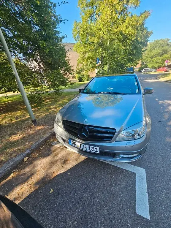 Gebraucht Mercedes 250 204 PS (150 kW) 2010 Grau Limousine