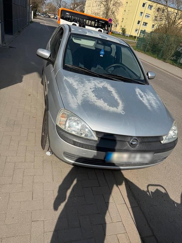 Gebraucht Opel Corsa 75 PS (55 kW) 2002 Silber Kleinwagen