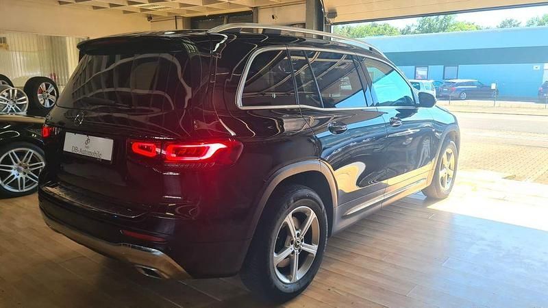 Gebraucht Mercedes GLB220 Sport 190 PS (139 kW) 2021 Schwarz SUV