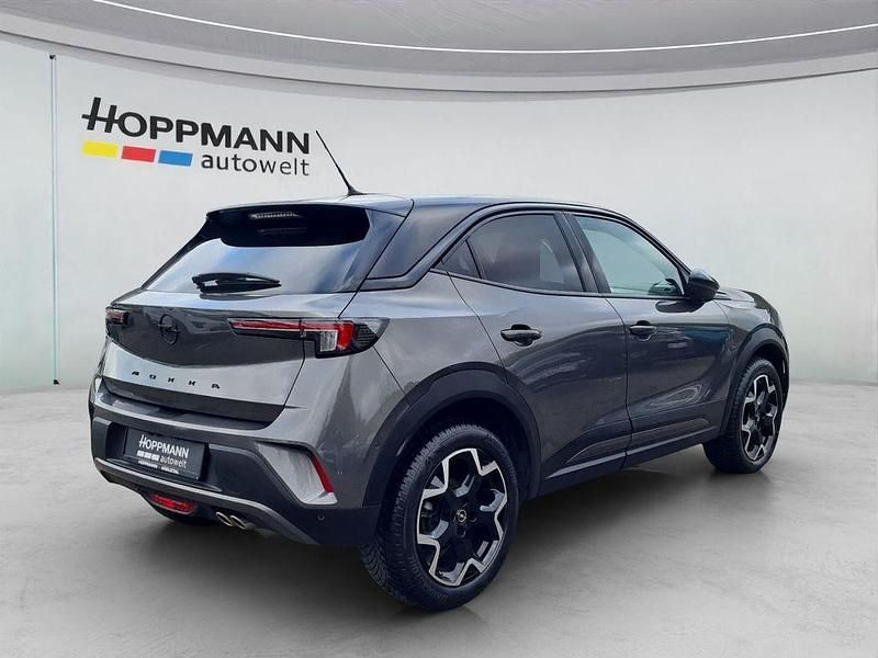 Gebraucht Opel Mokka S 131 PS (96 kW) 2024 Lackierung platiniumgrau/typ SUV